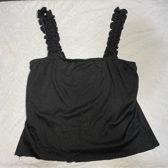 Black Solid Ribbed Tank Top With Ruffle Straps Stretchy Cutoff Crop Uneven Hem - Picture 3 of 9